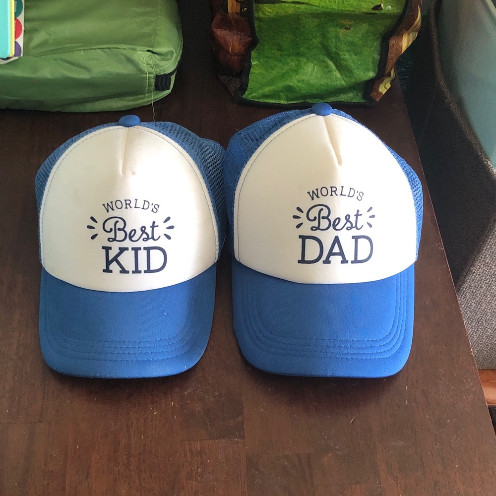 🏋️‍♂️ World's Best Dad & Kid Trucker Hat Set